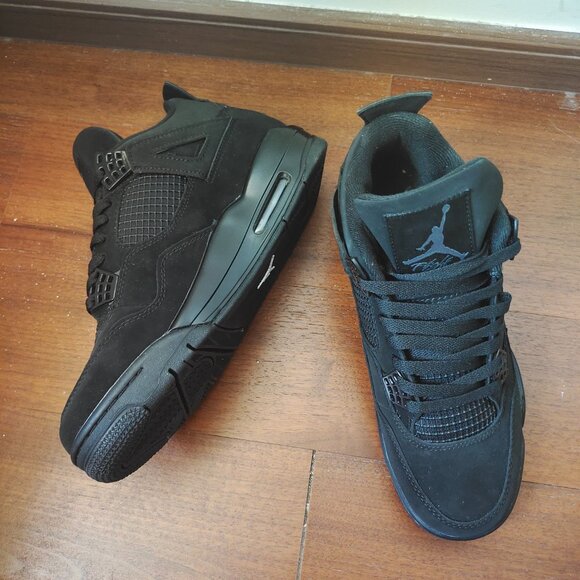 Men Air Jordan 4 Retro 'Black Cat' Sneakers - Picture 4 of 5